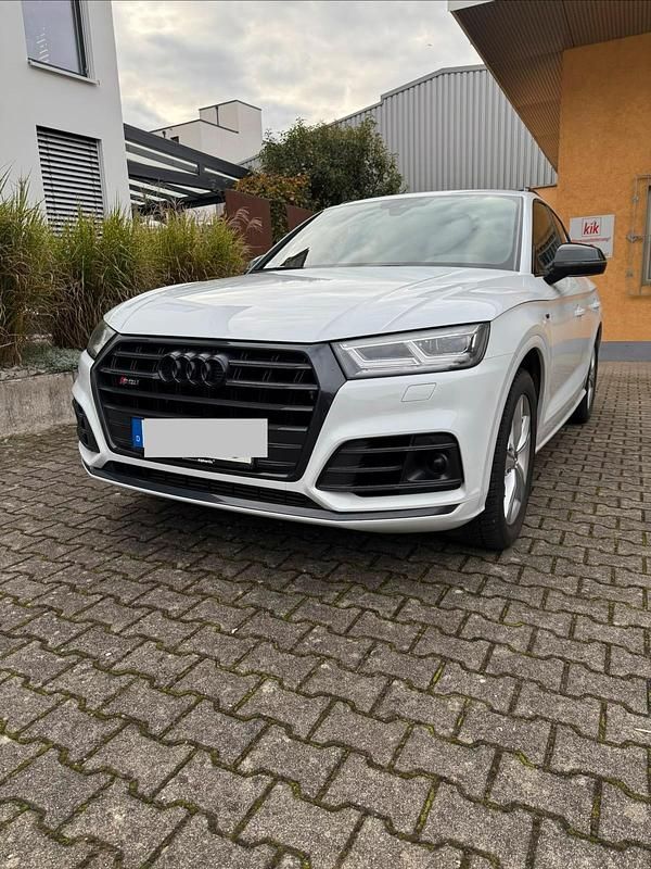 Weiß Gebraucht 2018 Audi SQ5 Ambiente SUV | 27.700 € (Guter Preis) - Bild 1/4