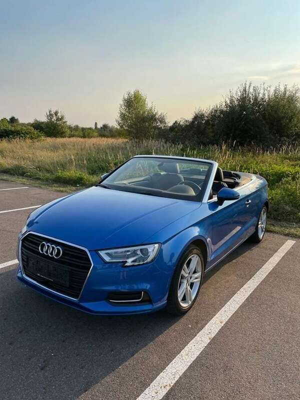 Blau Gebraucht 2018 Audi A3 Cabriolet Design Cabrio | 30.900 € - Bild 1/4