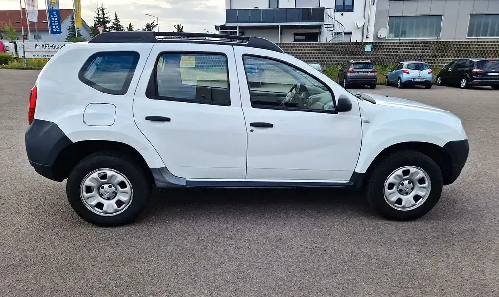 Gebraucht Dacia Duster 105 PS (77 kW) 2013 SUV