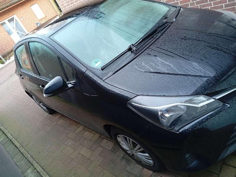 Gebraucht 2019 Toyota Yaris Limousine | 8.580 € (Fairer Preis) - Bild 1/4