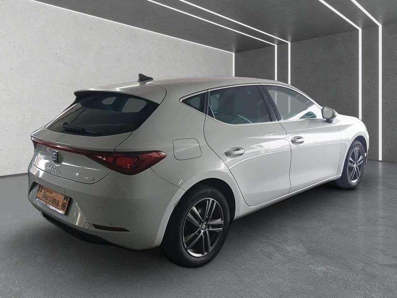 Gebraucht Seat Leon XCELLENCE 204 PS (150 kW) 2021 Weiß Limousine