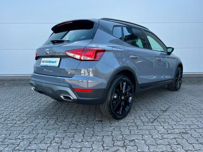 Neu Seat Arona Black Edition 116 PS (85 kW) 2025 Grau SUV