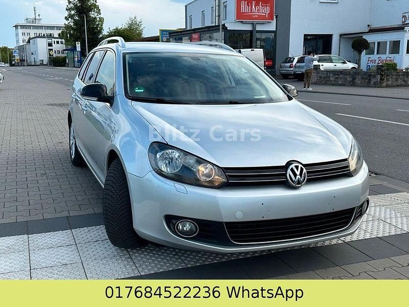 Gebraucht VW Golf VI Style 105 PS (77 kW) 2012 Silber Kleinwagen