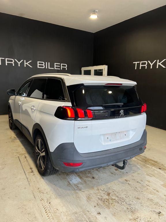 Gebraucht Peugeot 5008 Active 131 PS (96 kW) 2018 Weiß SUV