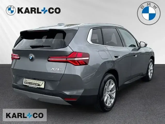 Gebraucht BMW X3 Sport Line 190 PS (139 kW) 2025 Grau SUV