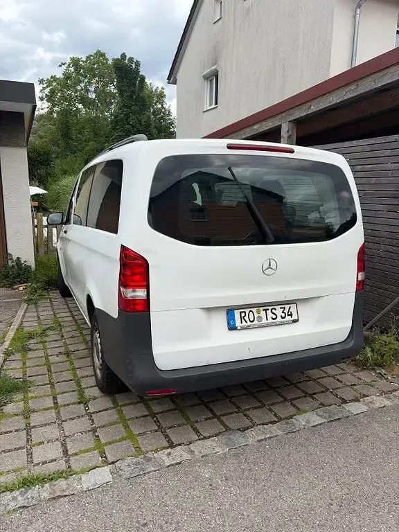 Gebraucht Mercedes Vito 114 PS (83 kW) 2017 Weiß Van