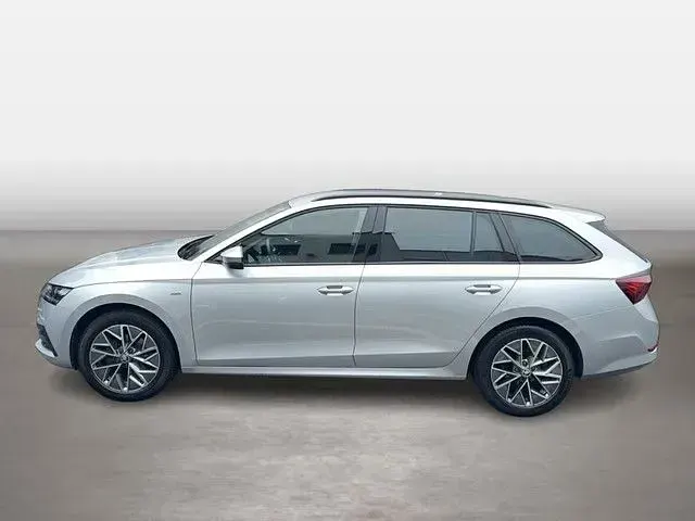 Gebraucht Skoda Octavia Tour 150 PS (110 kW) 2023 Silber Kombi