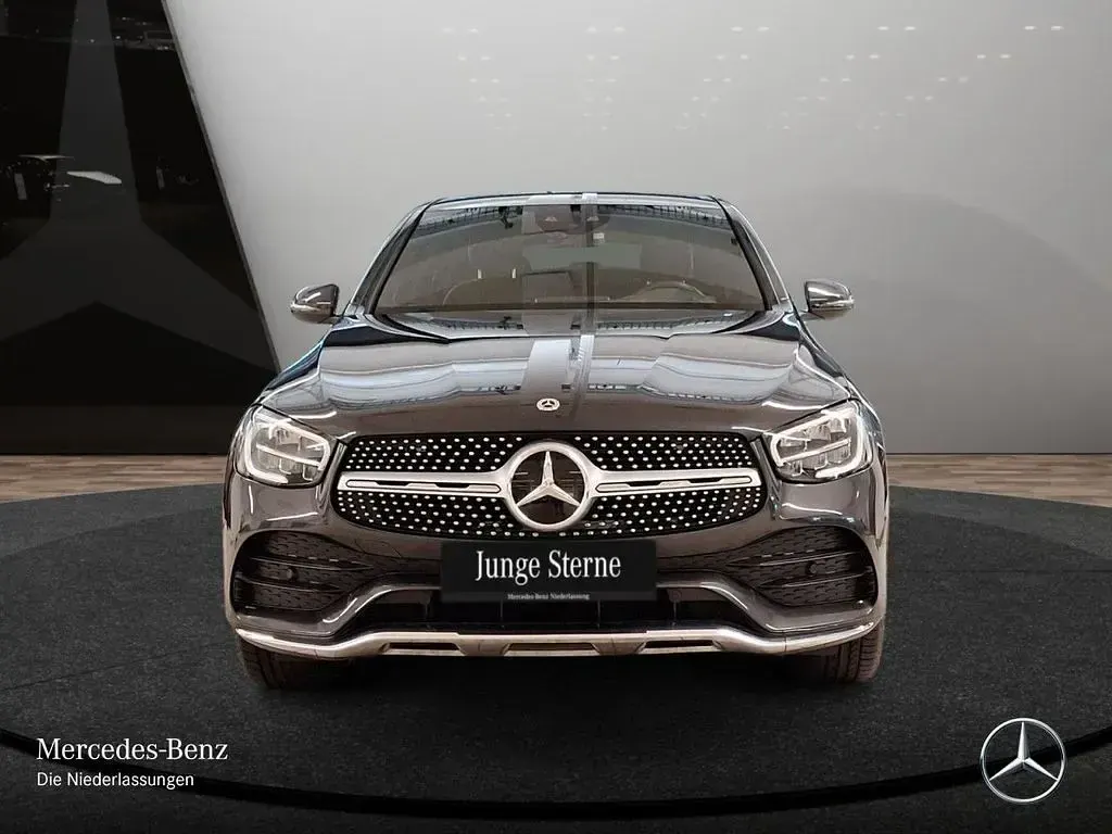 Gebraucht Mercedes GLC400d AMG 330 PS (242 kW) 2023 Grau Limousine