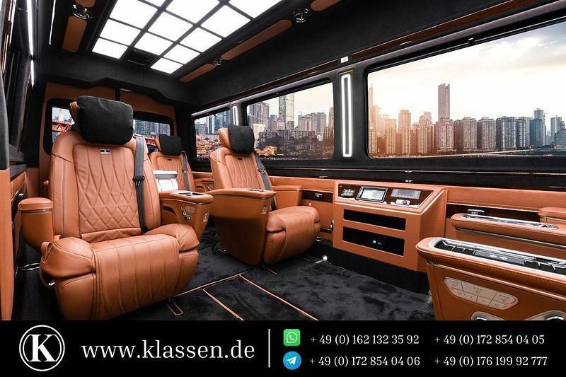 Schwarz Neu 2024 Mercedes Sprinter Luxury Van | 261.800 € - Bild 1/4