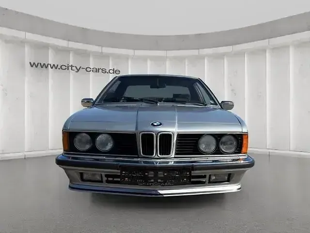 Gebraucht BMW 635 218 PS (160 kW) 1984 Silber Coupé