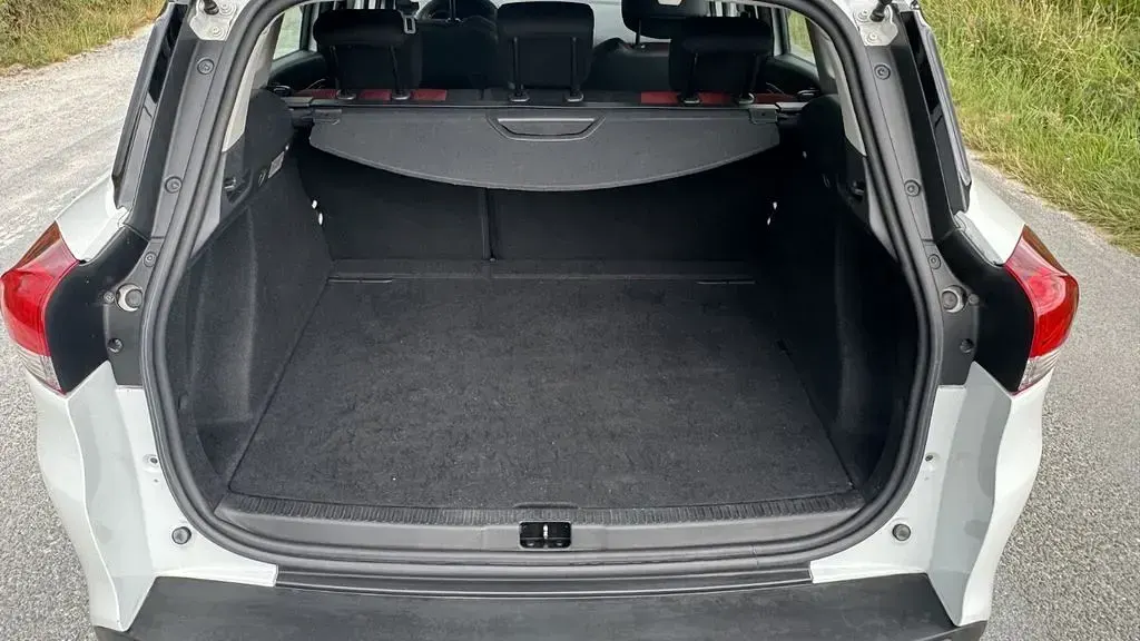 Gebraucht Renault Clio 73 PS (53 kW) 2014 Weiß Limousine