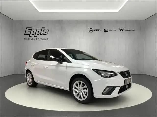 Weiss Neu 2025 Seat Ibiza FR Limousine | 26.990 € (Fairer Preis) - Bild 1/3
