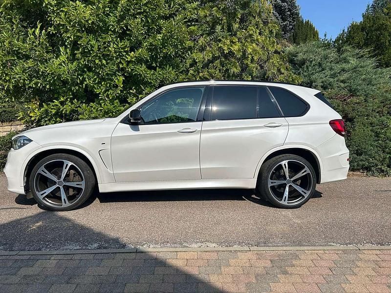 Weiß Gebraucht 2014 BMW X5 M Sport Line SUV | 43.900 € - Bild 1/4