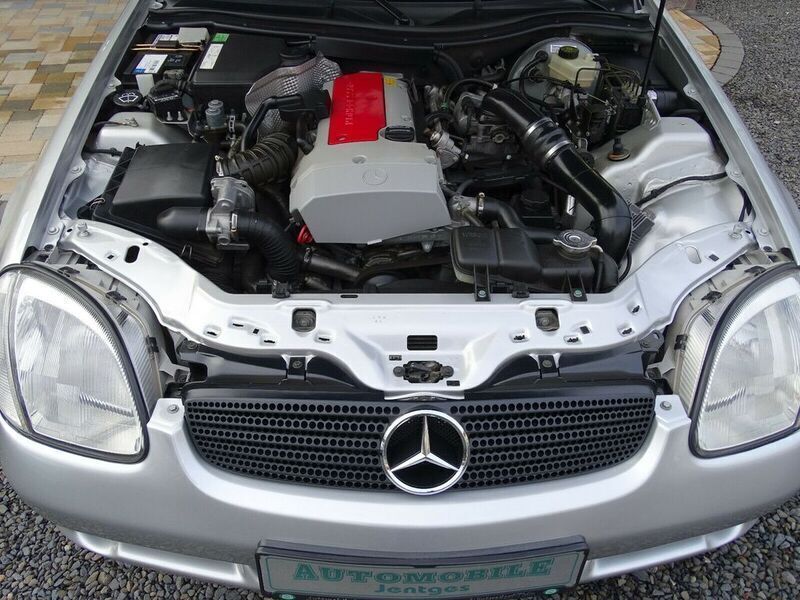 Gebraucht Mercedes SLK230 AMG 193 PS (141 kW) 1997 Silber metallic Cabrio