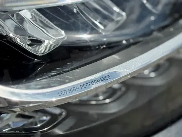 Gebraucht Mercedes C300e 211 PS (155 kW) 2020 Grau Kombi