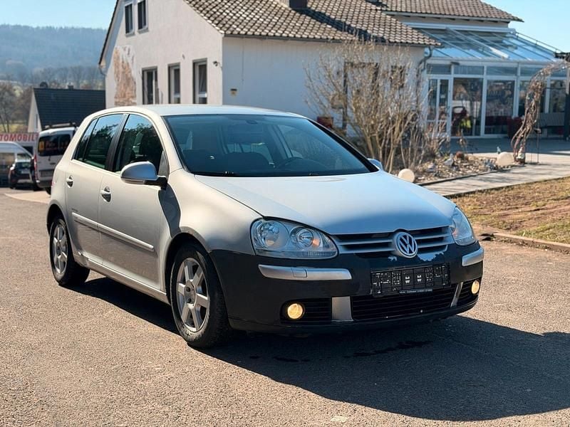 Gebraucht VW Golf V United 105 PS (77 kW) 2008 Silber Kleinwagen
