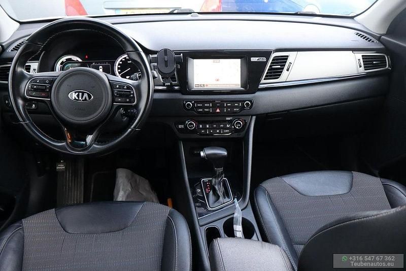 Gebraucht Kia Niro 141 PS (103 kW) 2019 Weiß SUV