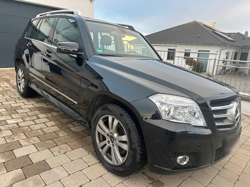 Gebraucht Mercedes GLK320 224 PS (164 kW) 2008 Schwarz SUV