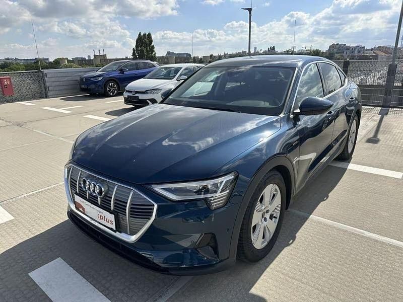 Blau Gebraucht 2021 Audi e-tron Sportback SUV | 32.490 € (Superpreis) - Bild 1/4
