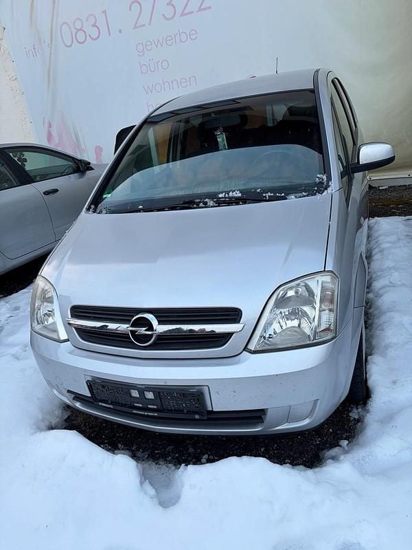 Gebraucht Opel Meriva 101 PS (74 kW) 2005 Silber Van / Kleinbus