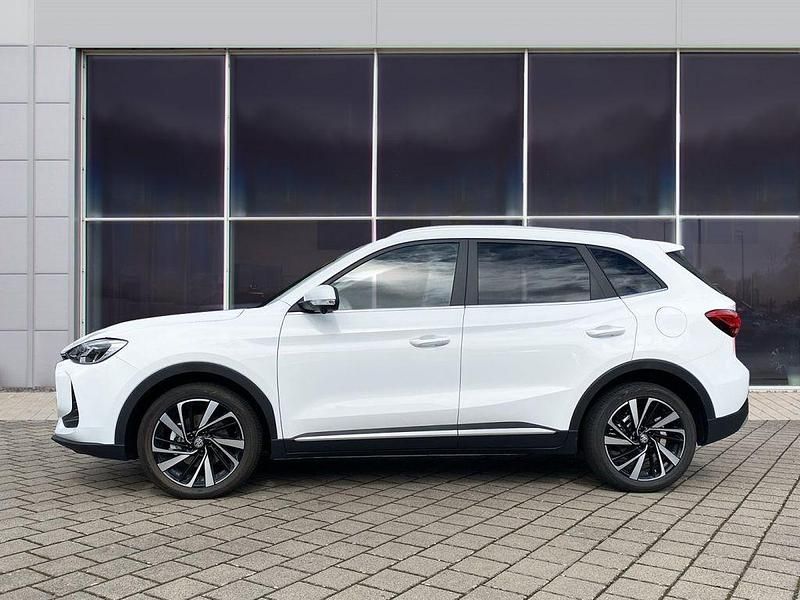 Gebraucht MG ZS Luxury 102 PS (75 kW) 2024 Weiß Limousine