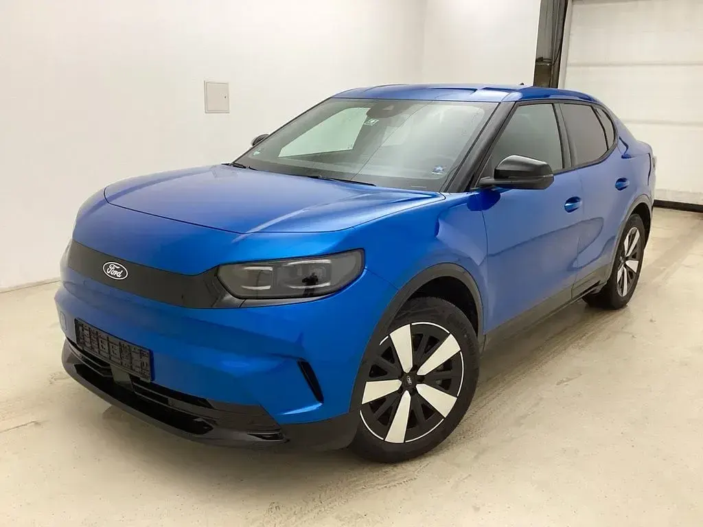 Używany Ford Capri 210 kW (286 KM) 2025 Niebieski SUV