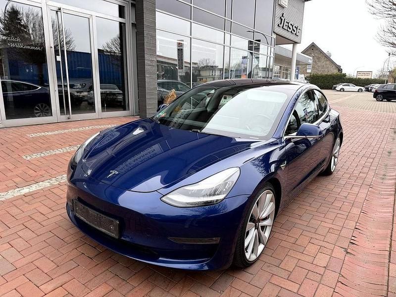 Gebraucht Tesla Model 3 258 kW (351 PS) 2019 Blau Limousine