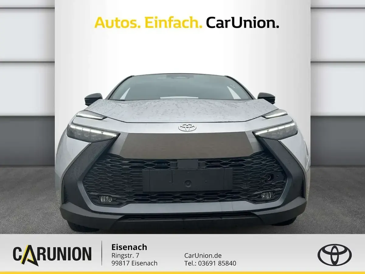 Gebraucht Toyota C-HR Team 197 PS (144 kW) 2024 Shimmering silver SUV