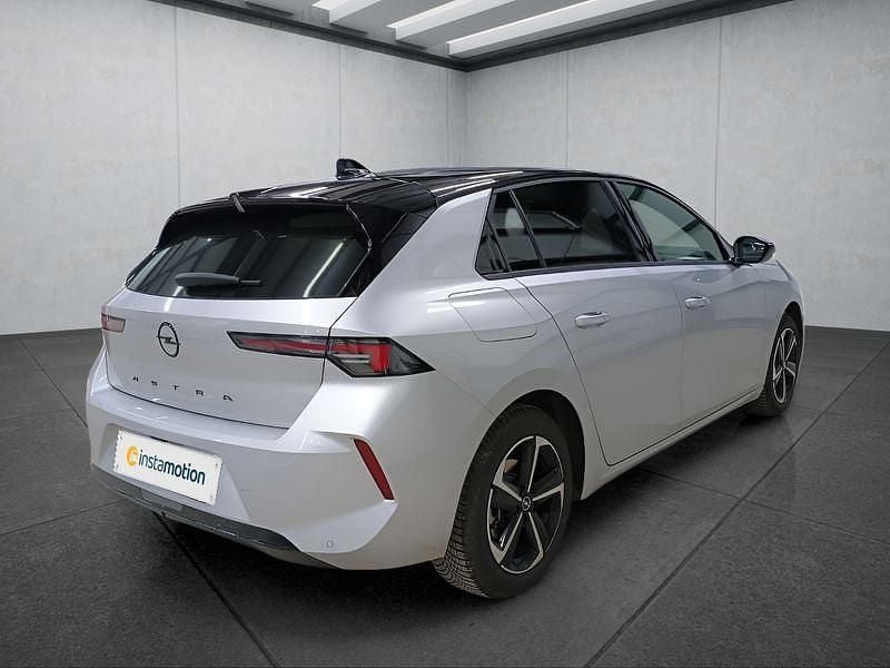 Używany Opel Astra 131 KM (96 kW) 2025 Szary Sedan/Limuzyna