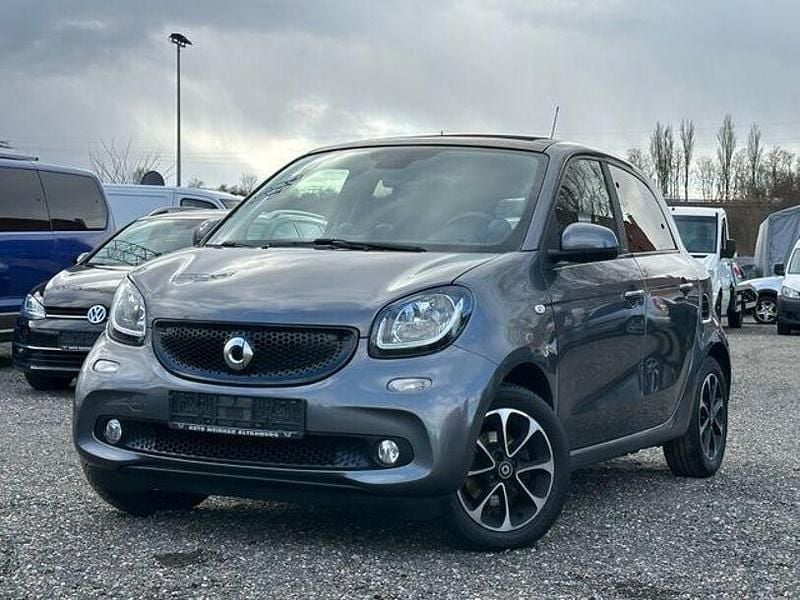 Usado Smart ForFour Passion 90 HP (66 kW) 2017 Cinzento Citadino