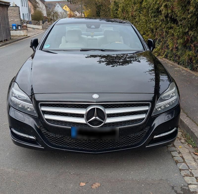 Gebraucht Mercedes CLS350 265 PS (194 kW) 2011 Schwarz Coupé