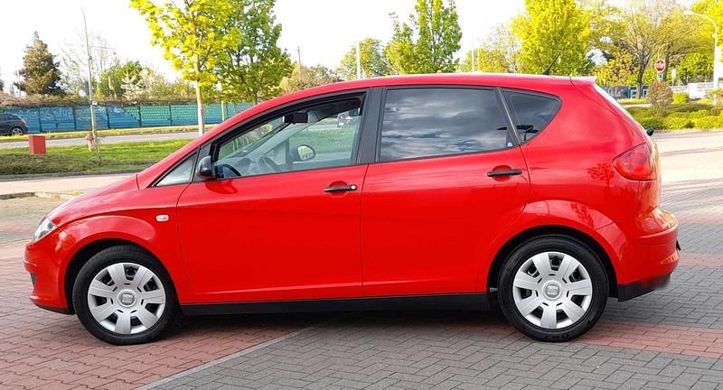 Second-hand Seat Altea 105 CP (77 kW) 2007 Roșu Break