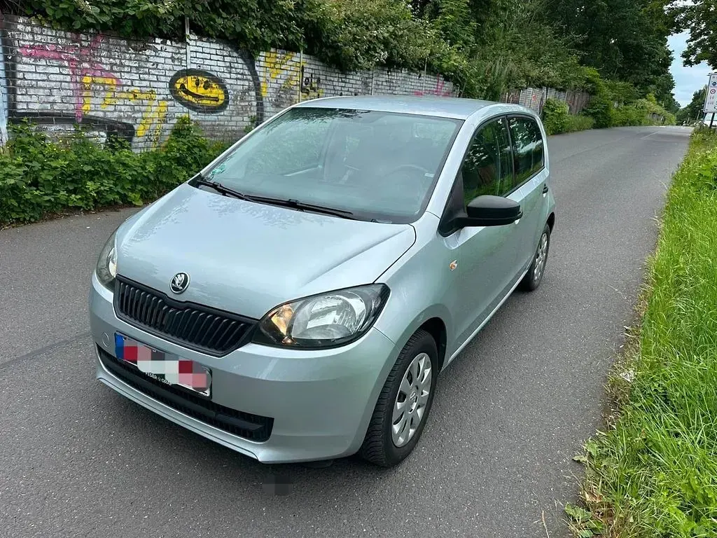 Gebraucht Skoda Citigo Active 60 PS (44 kW) 2012 Silber Kleinwagen