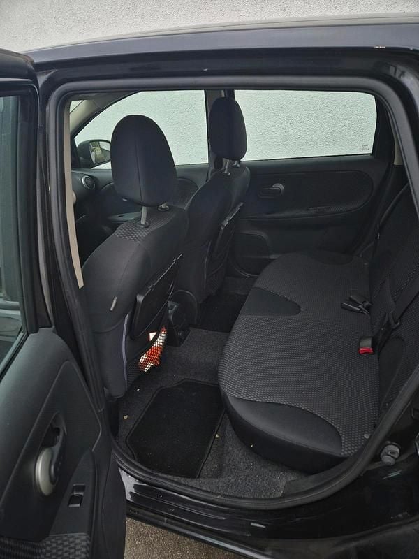 Second-hand Nissan Note 90 CP (66 kW) 2008 Hatchback