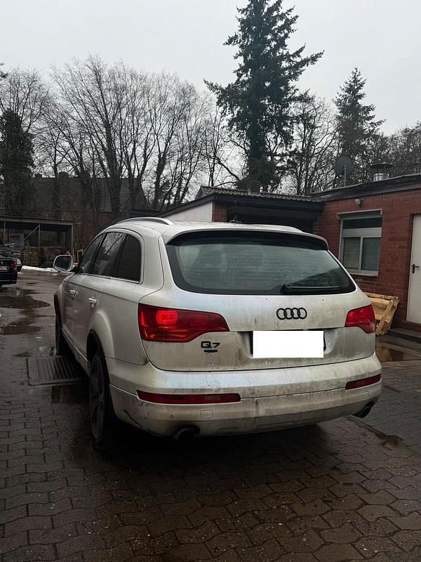 Gebraucht Audi Q7 S-Line 239 PS (175 kW) 2007 Weiß SUV