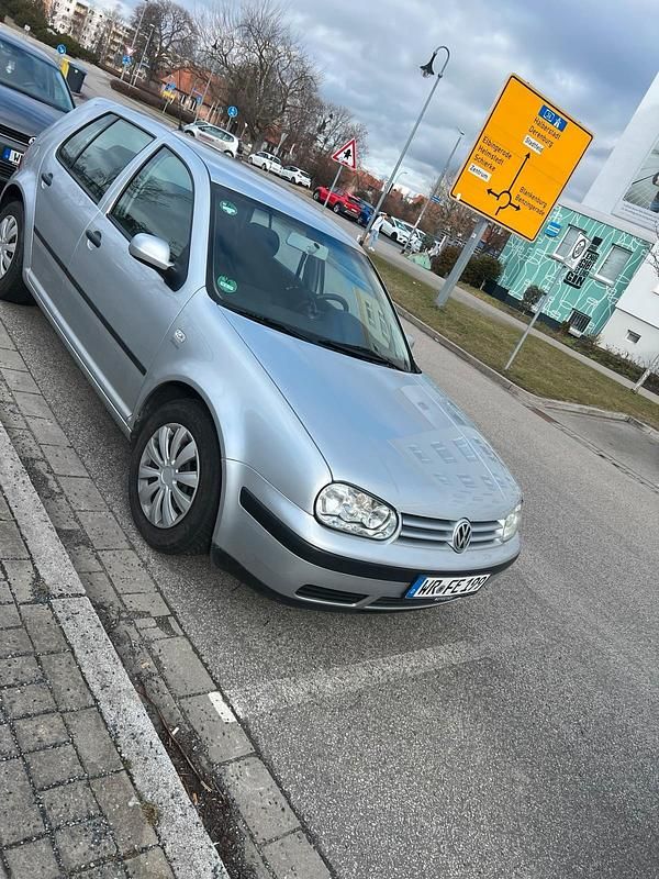 Gebraucht VW Golf IV 75 PS (55 kW) 2002 Silber Kleinwagen