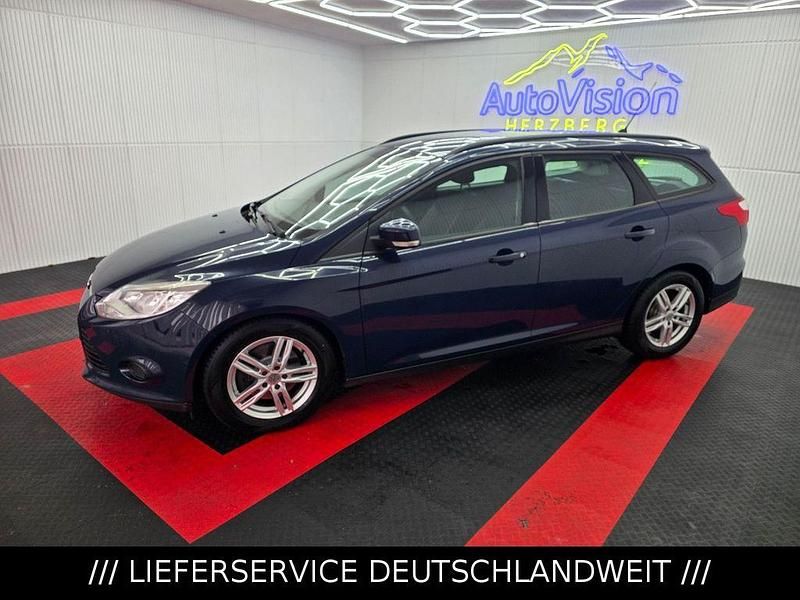 Gebraucht Ford Focus 116 PS (85 kW) 2013 Blau Kombi