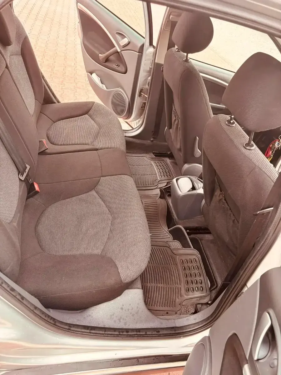 Gebraucht Citroën C5 109 PS (80 kW) 2006 Silber Kleinwagen