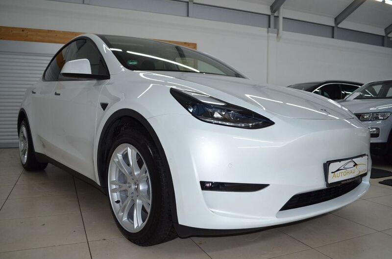 Gebraucht Tesla Model Y Long Range AWD 378 kW (514 PS) 2021 Weiß SUV