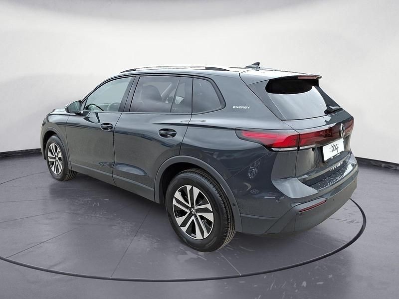 Neu VW Tiguan S 150 PS (110 kW) 2026 Grau SUV