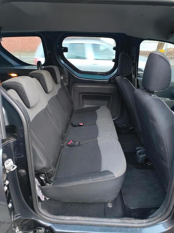 Second-hand Dacia Dokker 2015 Andere farben Monovolum