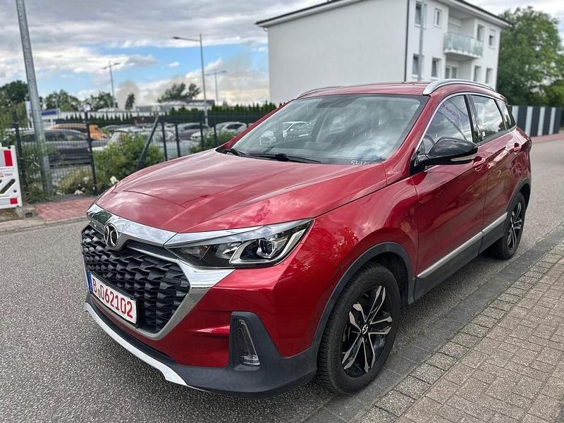 Rot Gebraucht 2021 Baic X55 SUV | 12.500 € - Bild 1/4