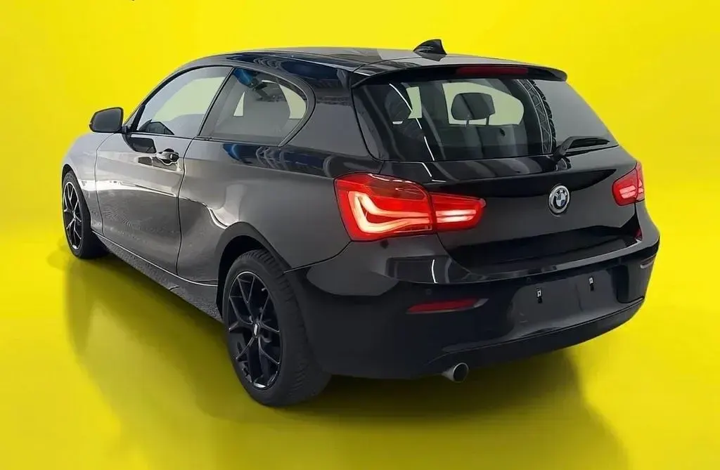 Gebraucht BMW 118 Performance 150 PS (110 kW) 2016 Schwarz Kleinwagen