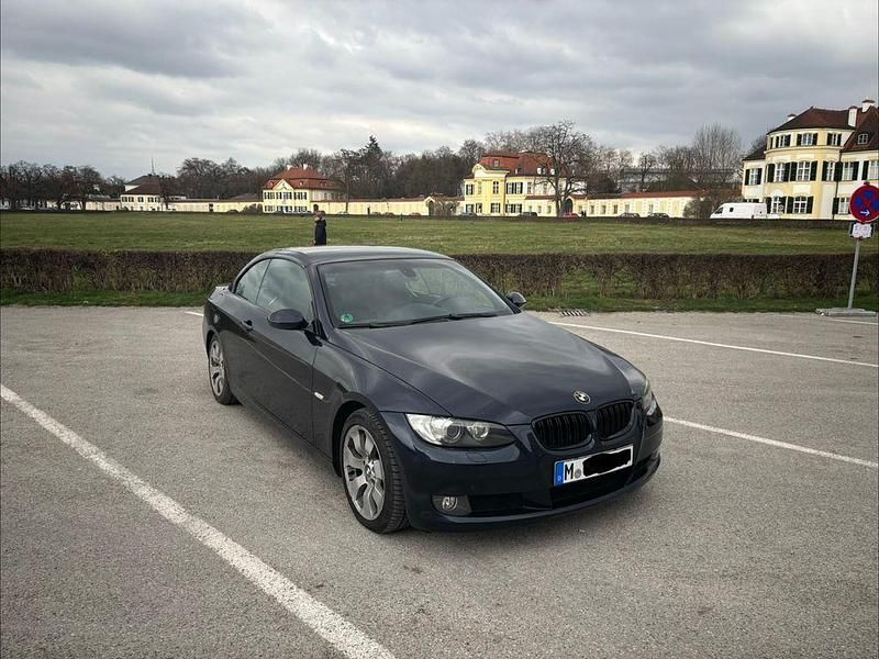 Gebraucht BMW 325 Cabriolet Performance 218 PS (160 kW) 2007 Blau Cabrio