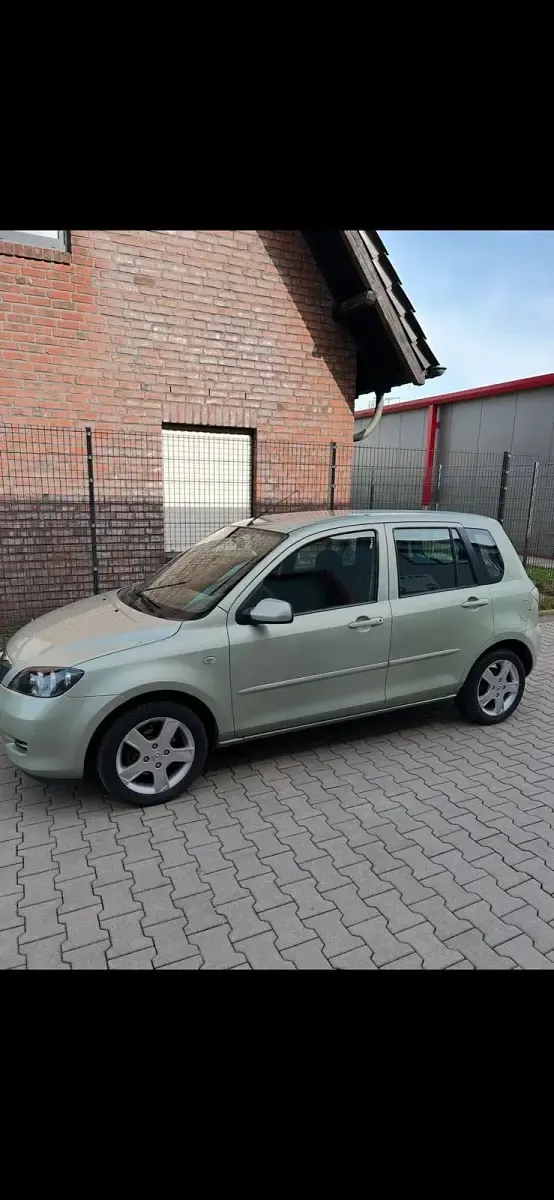 Gebraucht Mazda 2 80 PS (58 kW) 2006 Kleinwagen