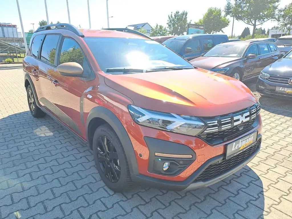 Gebraucht Dacia Jogger Extreme 110 PS (80 kW) 2025 Braun Van / Kleinbus
