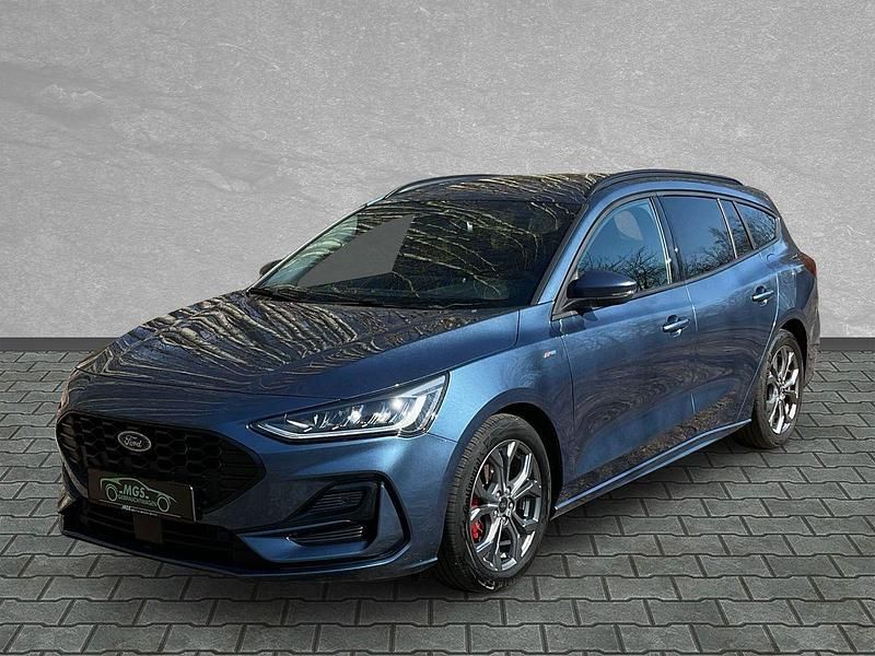 Gebraucht Ford Focus ST-Line 155 PS (114 kW) 2023 Chrome blue metallic (metallic) Kombi