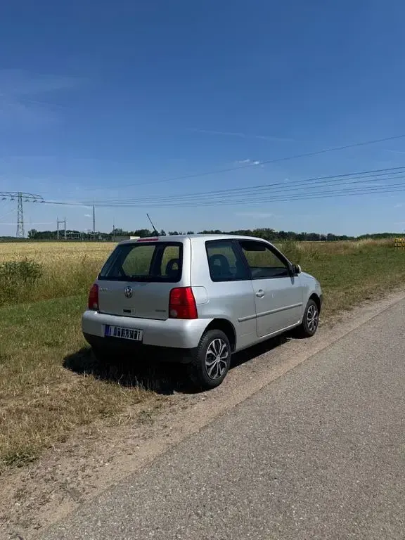 Gebraucht VW Lupo 50 PS (36 kW) 2001 Silber Kleinwagen
