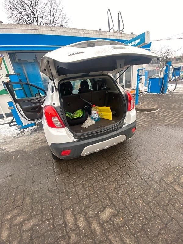 Gebraucht Opel Mokka 135 PS (99 kW) 2013 Weiß SUV