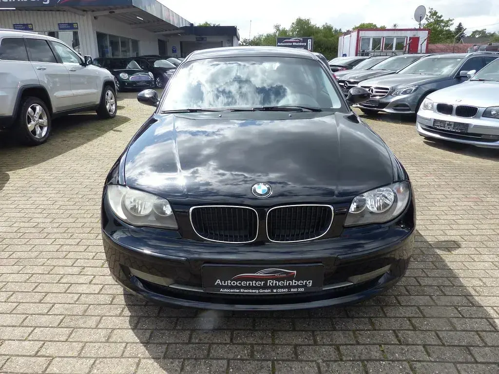 Gebraucht BMW 116 Sport Line 116 PS (85 kW) 2006 Schwarz Kleinwagen